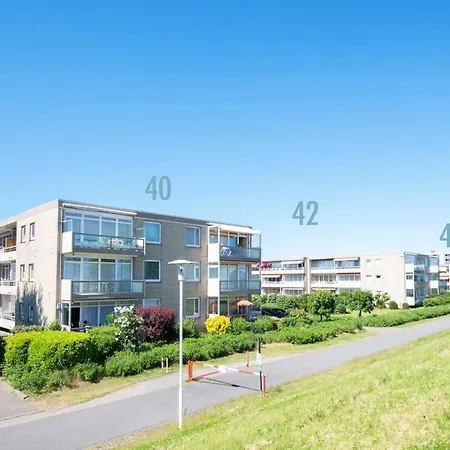 Apartment Baltic Goldfischglas Groemitz